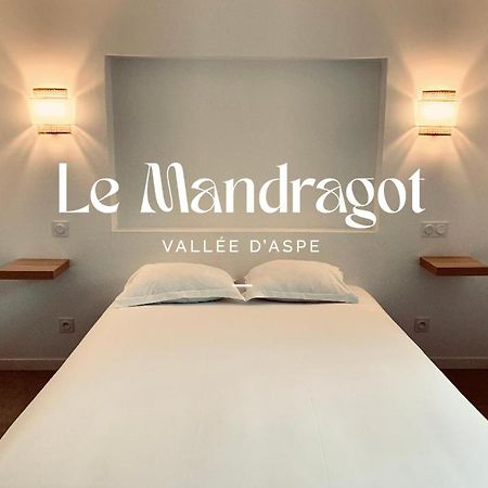 Le Mandragot Aparthotel Bedous ภายนอก รูปภาพ