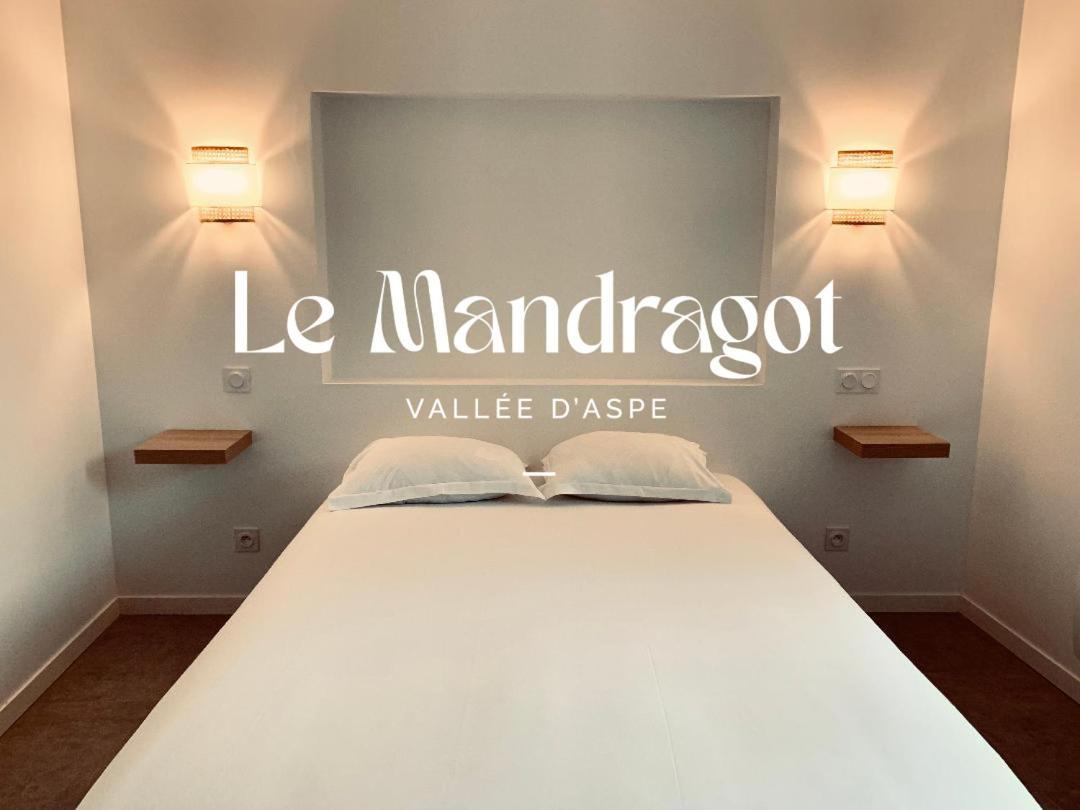 Le Mandragot Aparthotel Bedous ภายนอก รูปภาพ